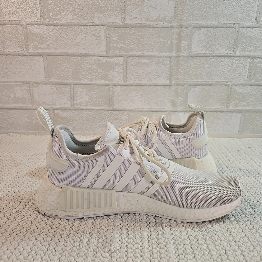 Adidas Originals NMD R1 Prime Blue Women’s White Shoes Size 9 GX8313 - Picture 8 of 13